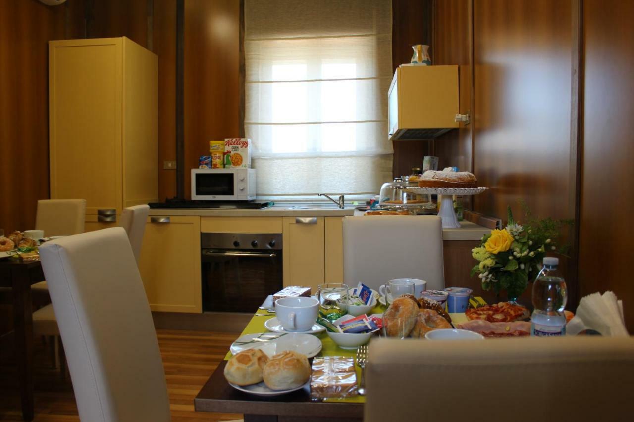 Nives Bed & Breakfast Pompei Exterior foto